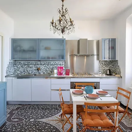 アパート Gulf View By Wonderful Italy